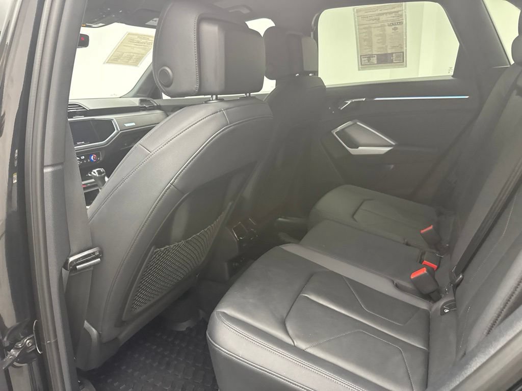 Used 2022 Audi Q3 2.0T Premium Plus AWD/4WD image 8