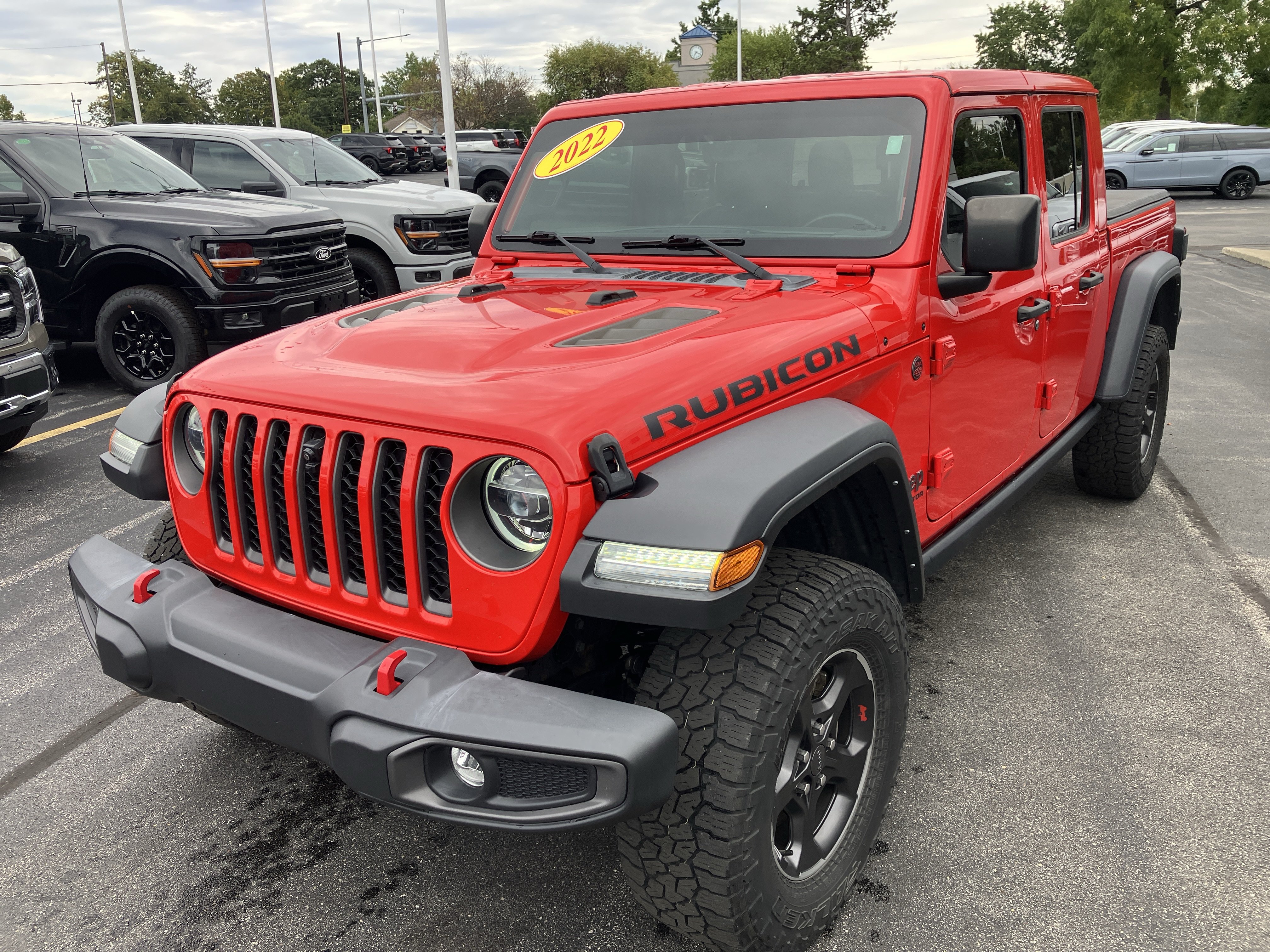 Used 2022 Jeep Gladiator Rubicon w/ LED Lighting Group AWD/4WD image 3