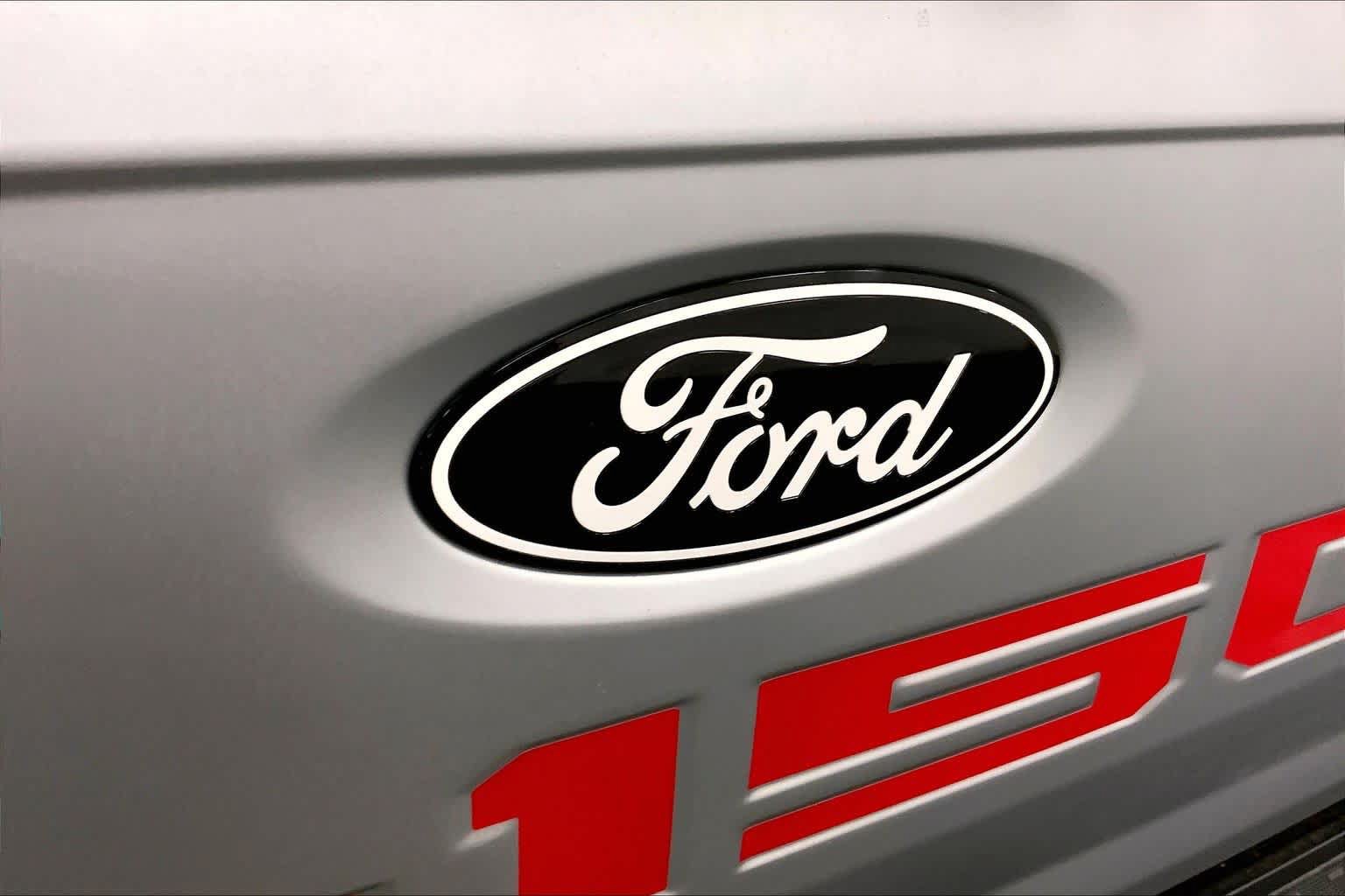 New 2026 Ford F150 Lariat w/ Equipment Group 502A High AWD/4WD image 12
