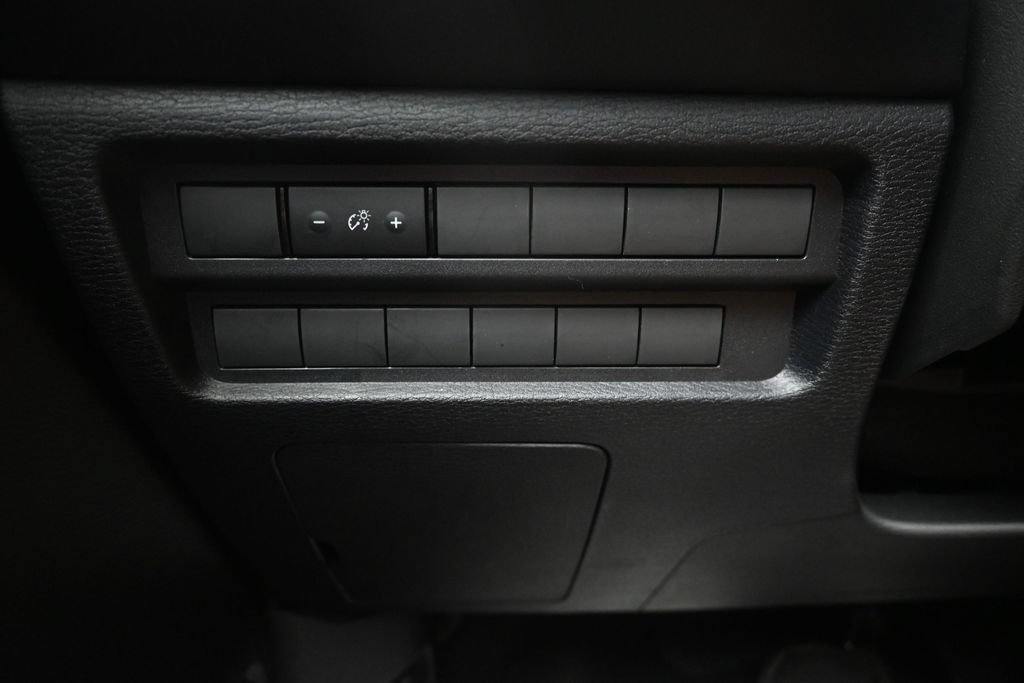 Used 2025 Mitsubishi Outlander ES AWD/4WD image 23