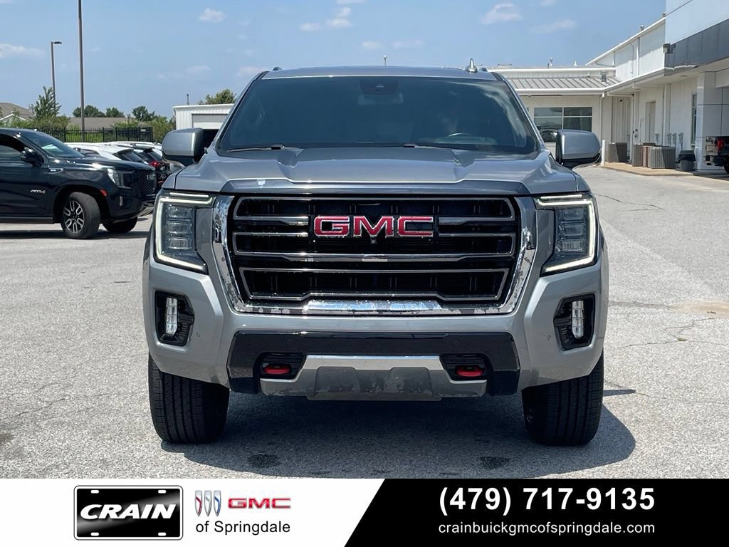 Used 2024 GMC Yukon AT4 w/ Technology Package AWD/4WD image 2