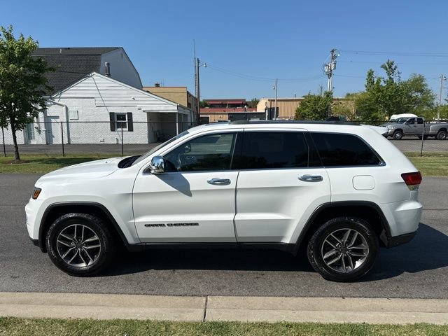 Used 2020 Jeep Grand Cherokee Limited w/ Premium Lighting Group AWD/4WD image 28