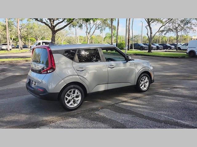 Used 2022 Kia Soul LX w/ Technology Package image 38