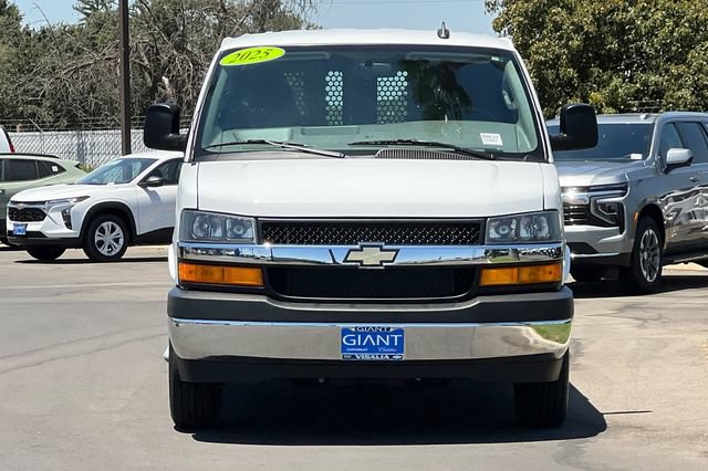 Used 2025 Chevrolet Express 2500 w/ Driver Convenience Package RWD image 9