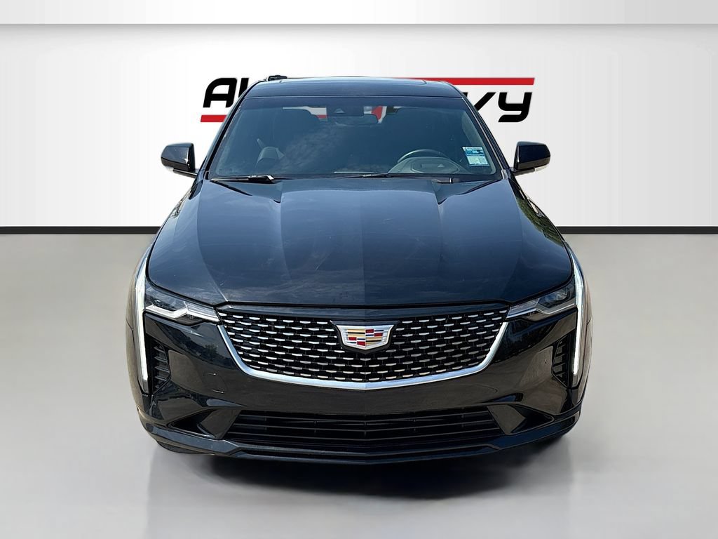 Used 2025 Cadillac CT4 Luxury w/ Sun And Sound Package RWD image 2