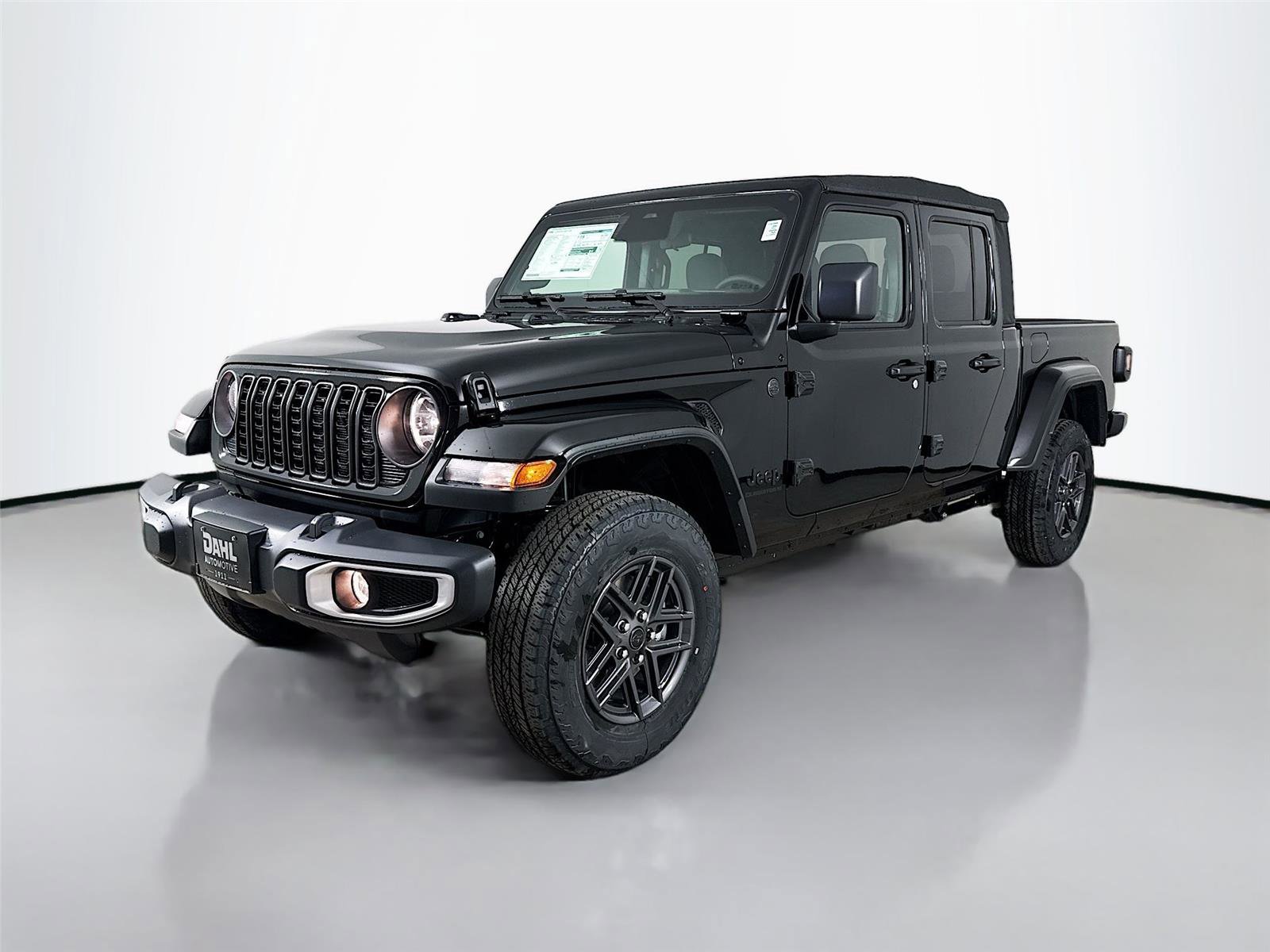 New 2026 Jeep Gladiator Sport image 3