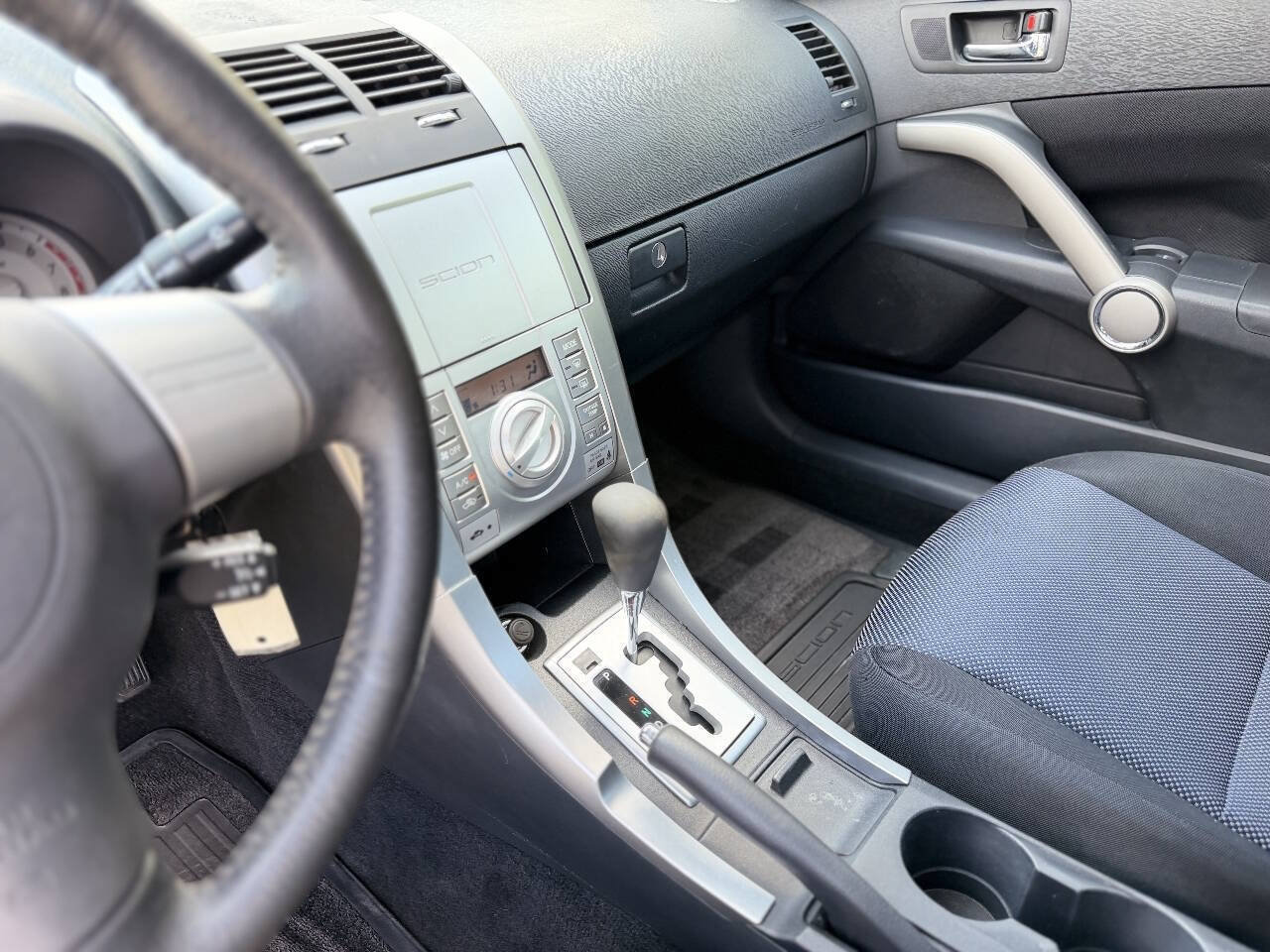 Used 2008 Scion tC FWD image 13