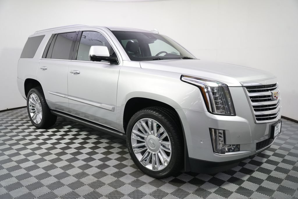 Used 2020 Cadillac Escalade Platinum AWD/4WD image 8