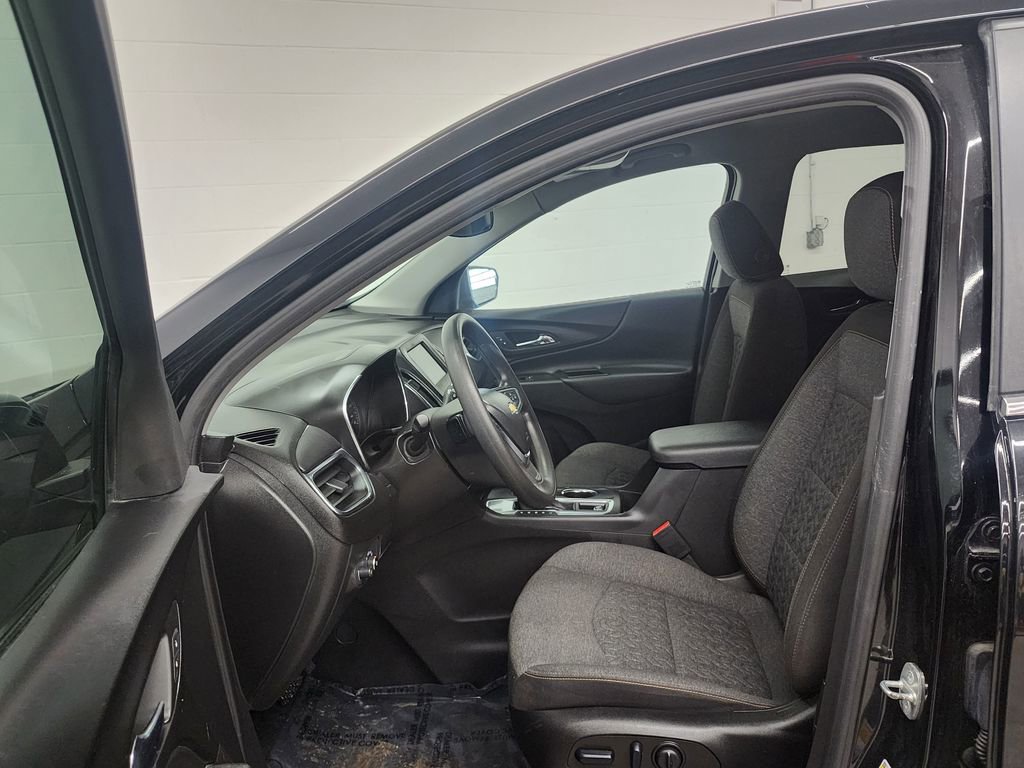 Used 2022 Chevrolet Equinox LT image 12
