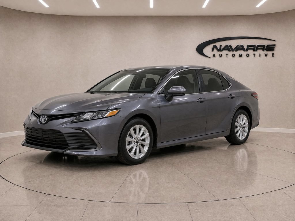 Used 2023 Toyota Camry LE w/ Convenience Package FWD image 3