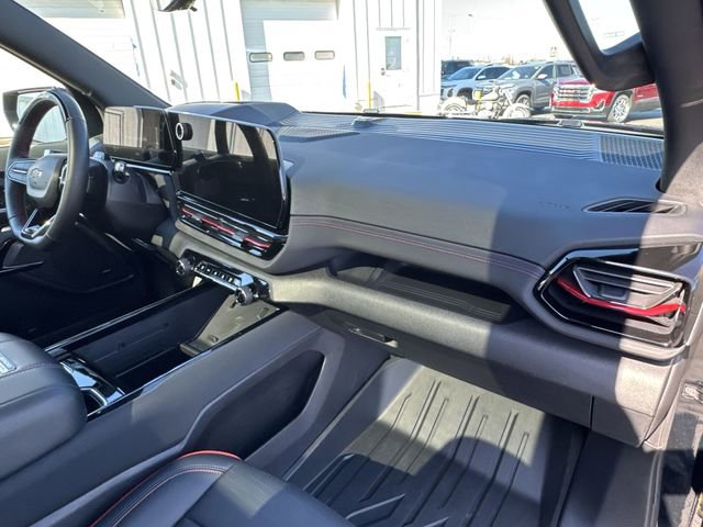 Certified 2024 Chevrolet Silverado EV RST AWD/4WD image 30