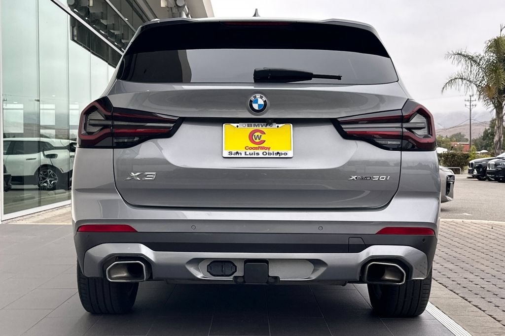 Used 2023 BMW X3 xDrive30i w/ Convenience Package w/ZPA AWD/4WD image 4