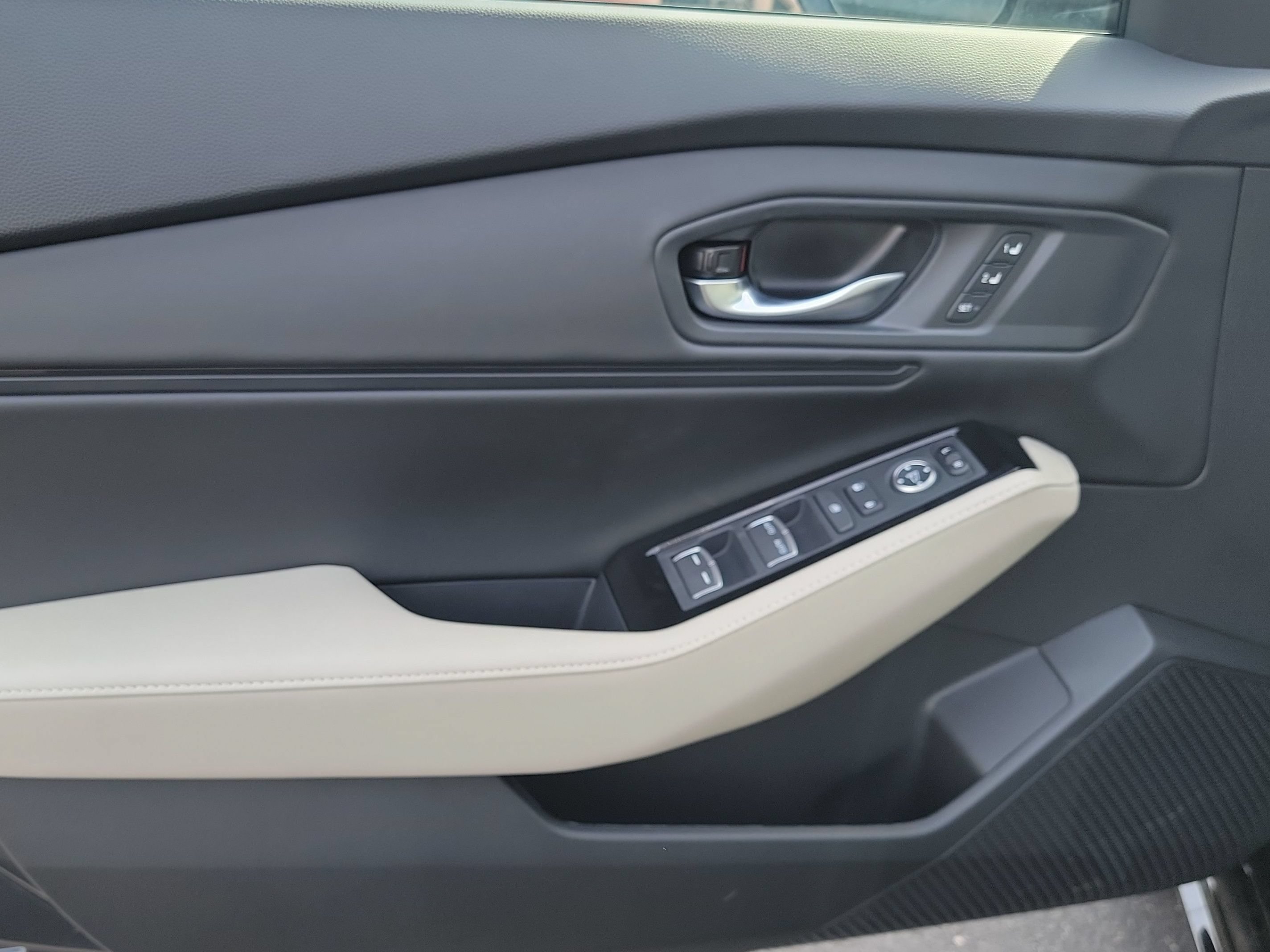 New 2026 Honda Accord Touring image 6