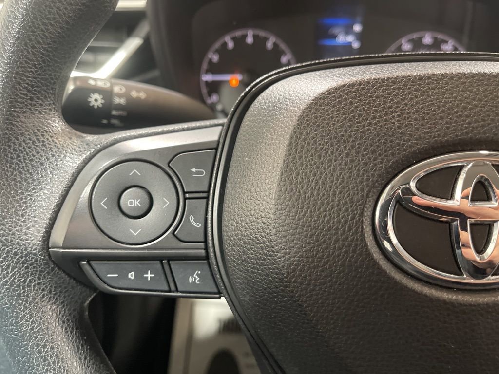 Used 2023 Toyota Corolla LE image 21