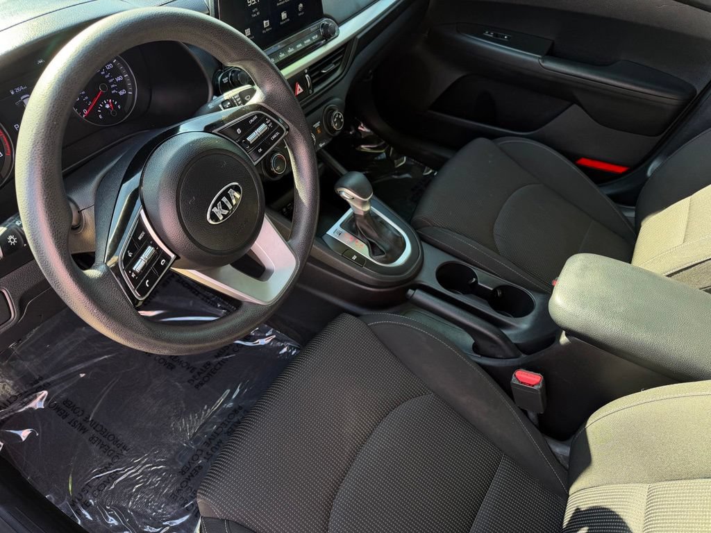Used 2021 Kia Forte LXS FWD image 15