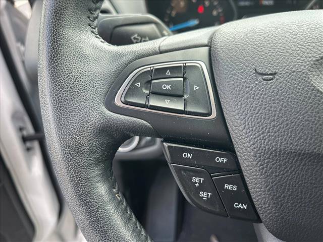 Used 2019 Ford Escape Titanium AWD/4WD image 14