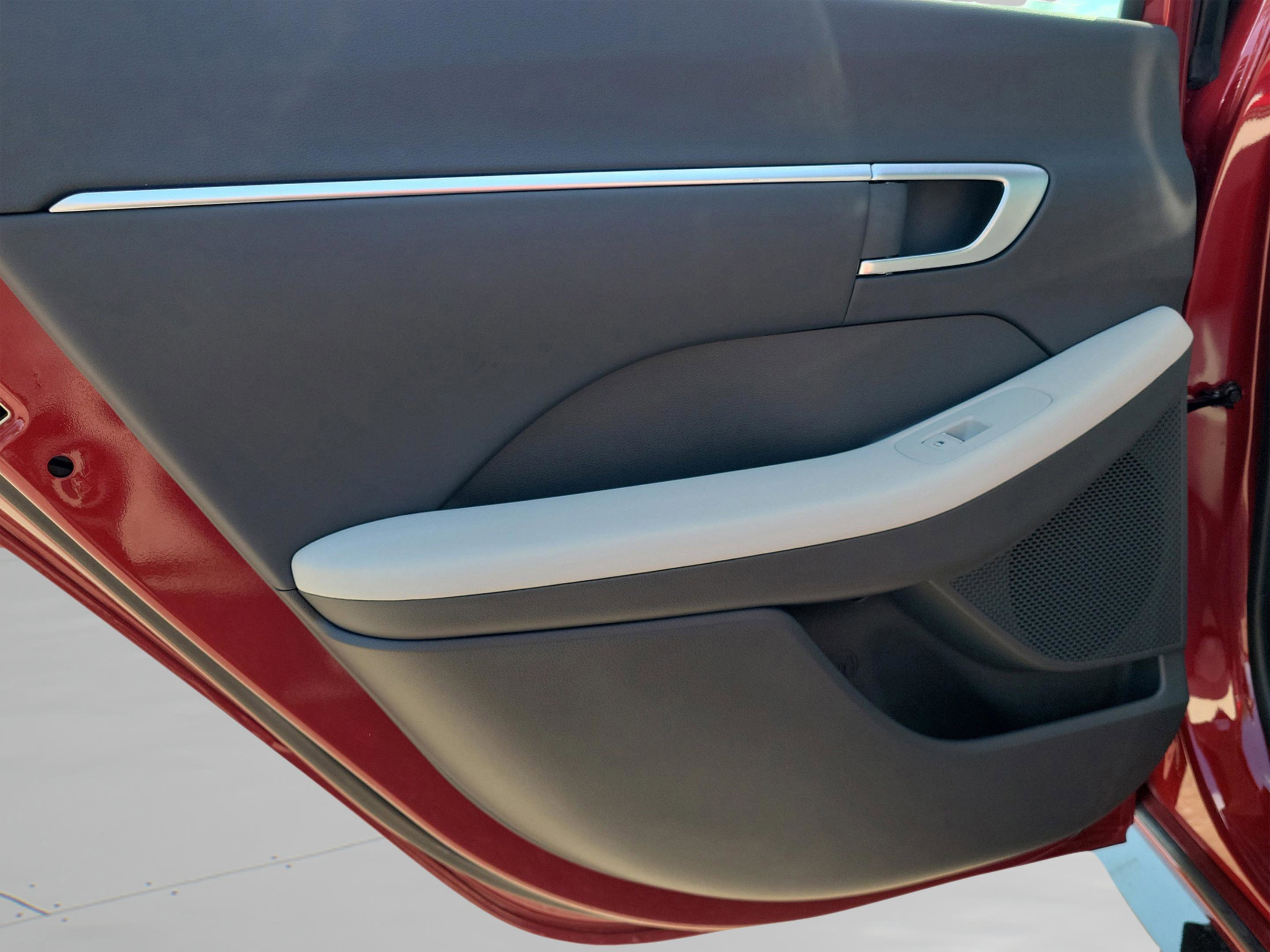 New 2026 Hyundai Sonata SEL FWD image 33