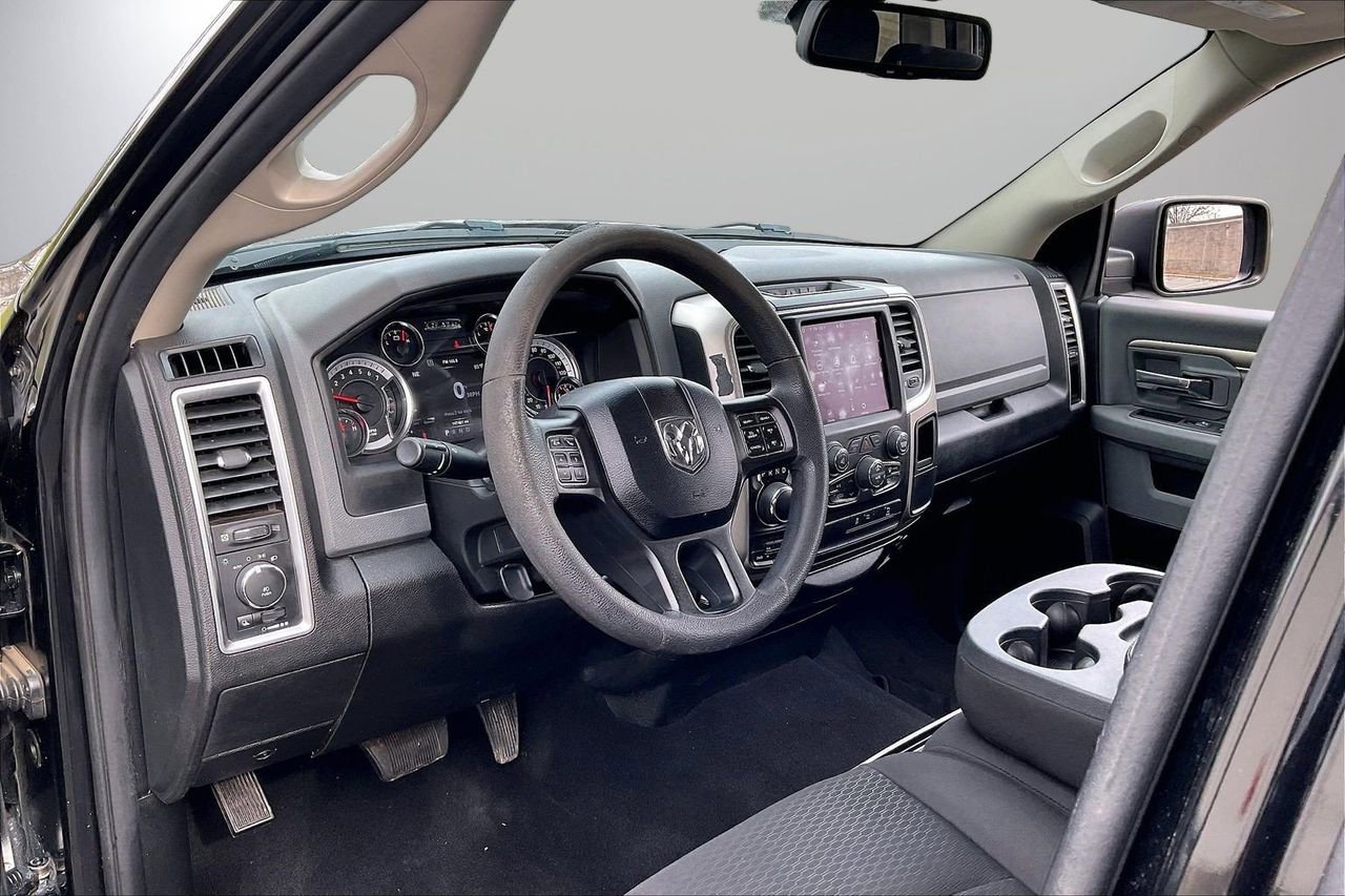 Used 2020 RAM 1500 Classic Warlock w/ Electronics Group image 19