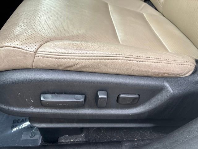 Used 2016 Honda CR-V EX-L image 13