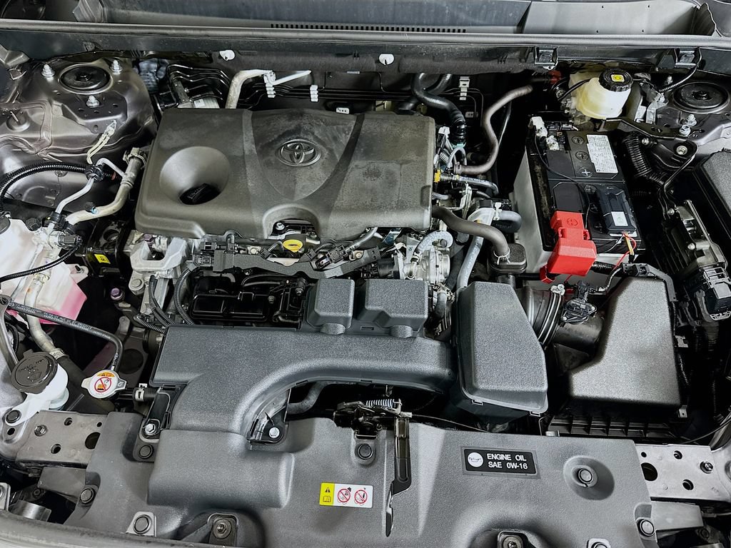Used 2024 Toyota RAV4 XLE Premium FWD image 30