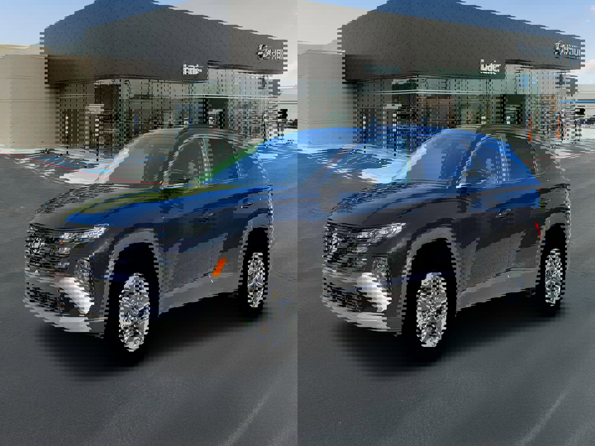 New 2026 Hyundai Tucson SEL image 2