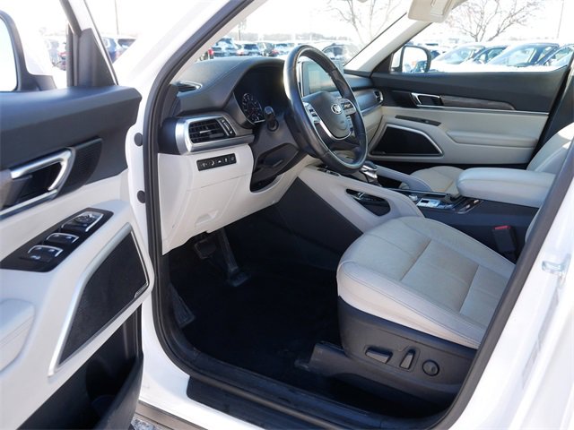 Used 2020 Kia Telluride EX image 12