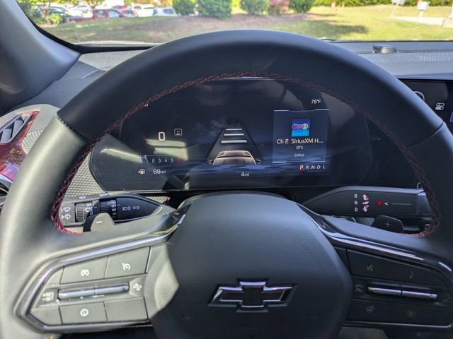 New 2026 Chevrolet Equinox RS w/ Convenience Package III FWD image 16