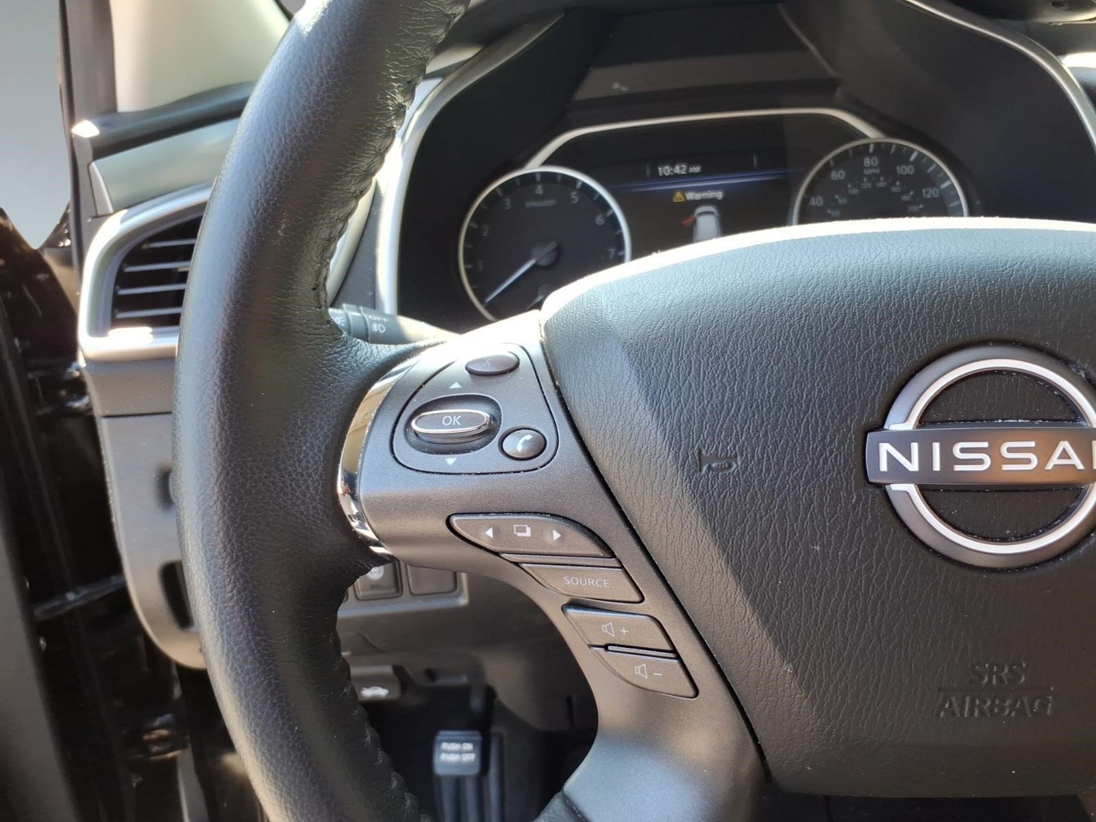 Used 2023 Nissan Murano SV w/ SV Midnight Edition Package AWD/4WD image 10