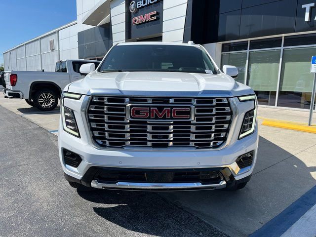 New 2026 GMC Yukon XL Denali w/ Sun & Power Step Package RWD image 2