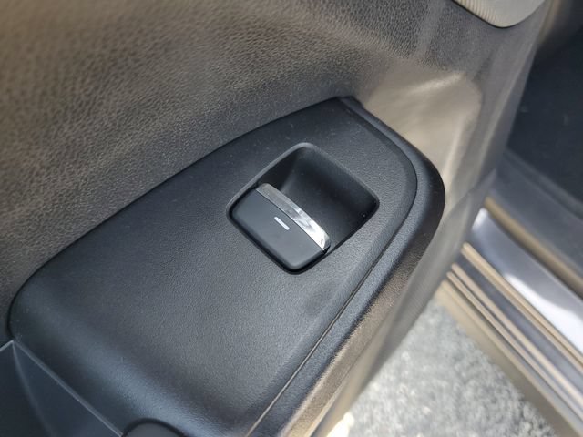 Certified 2025 Subaru Crosstrek 2.5i Limited w/ Crosstrek Mirror Package AWD/4WD image 15