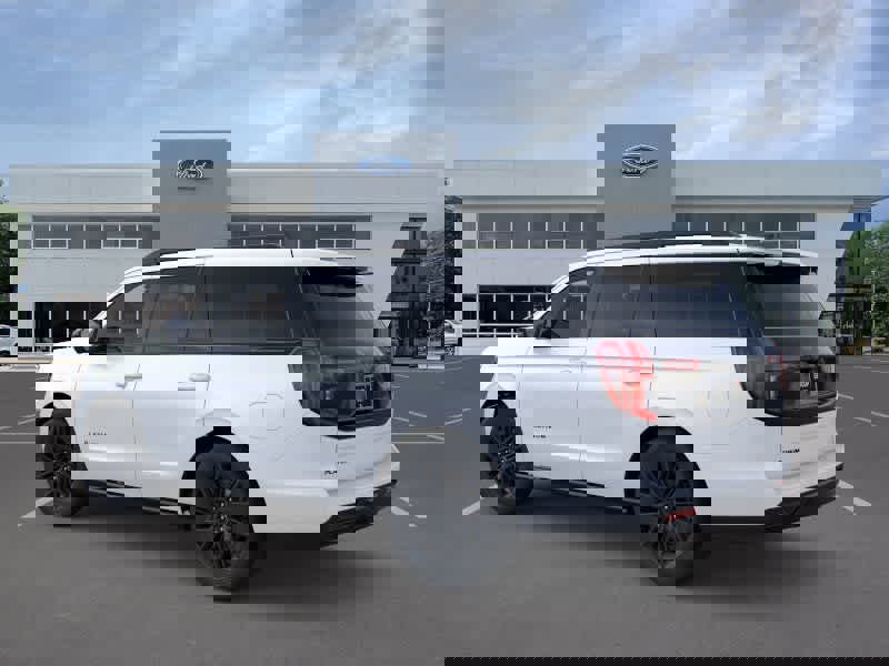 New 2026 Ford Expedition Platinum w/ Stealth Appearance Package image 4