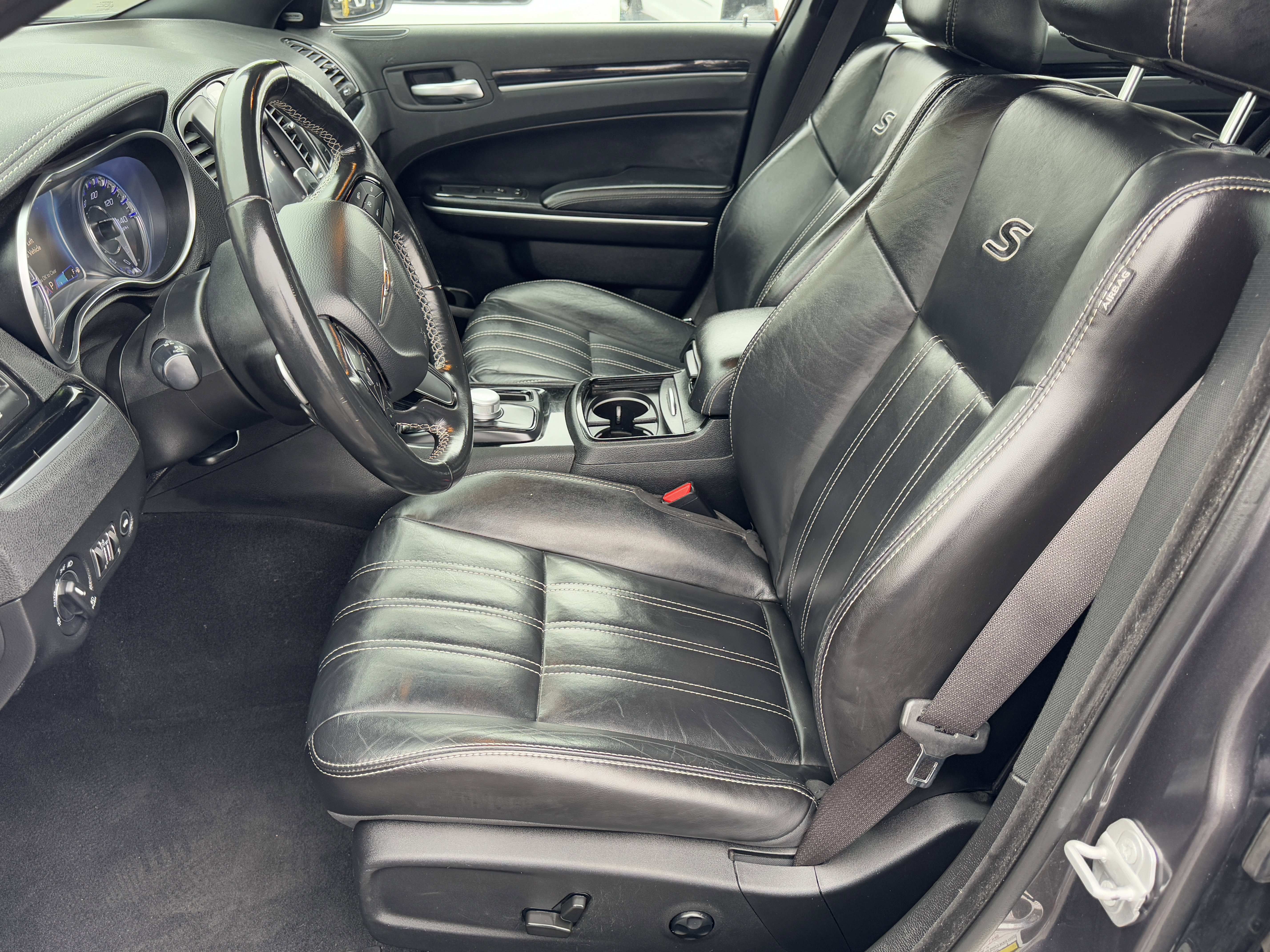 Certified 2021 Chrysler 300 S image 20