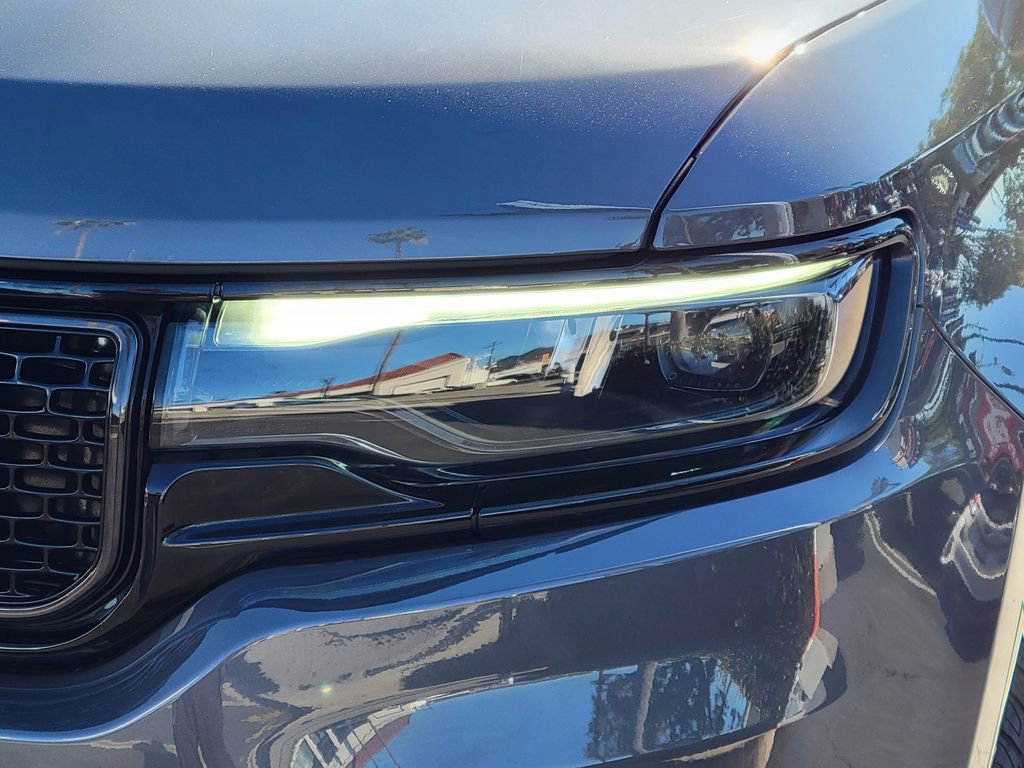 Used 2025 Jeep Wagoneer Series II image 25