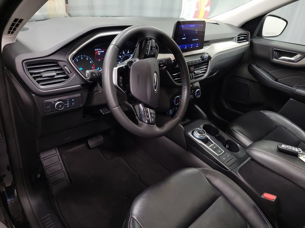 Used 2022 Ford Escape SEL AWD/4WD image 14