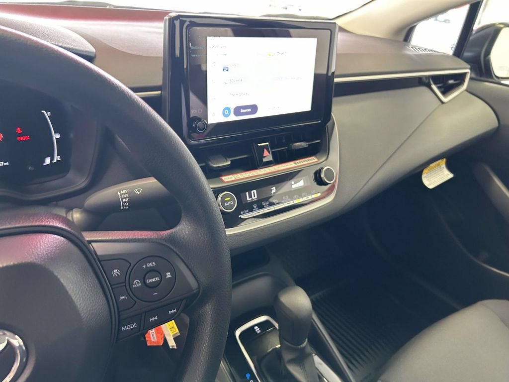 Used 2026 Toyota Corolla LE FWD image 19