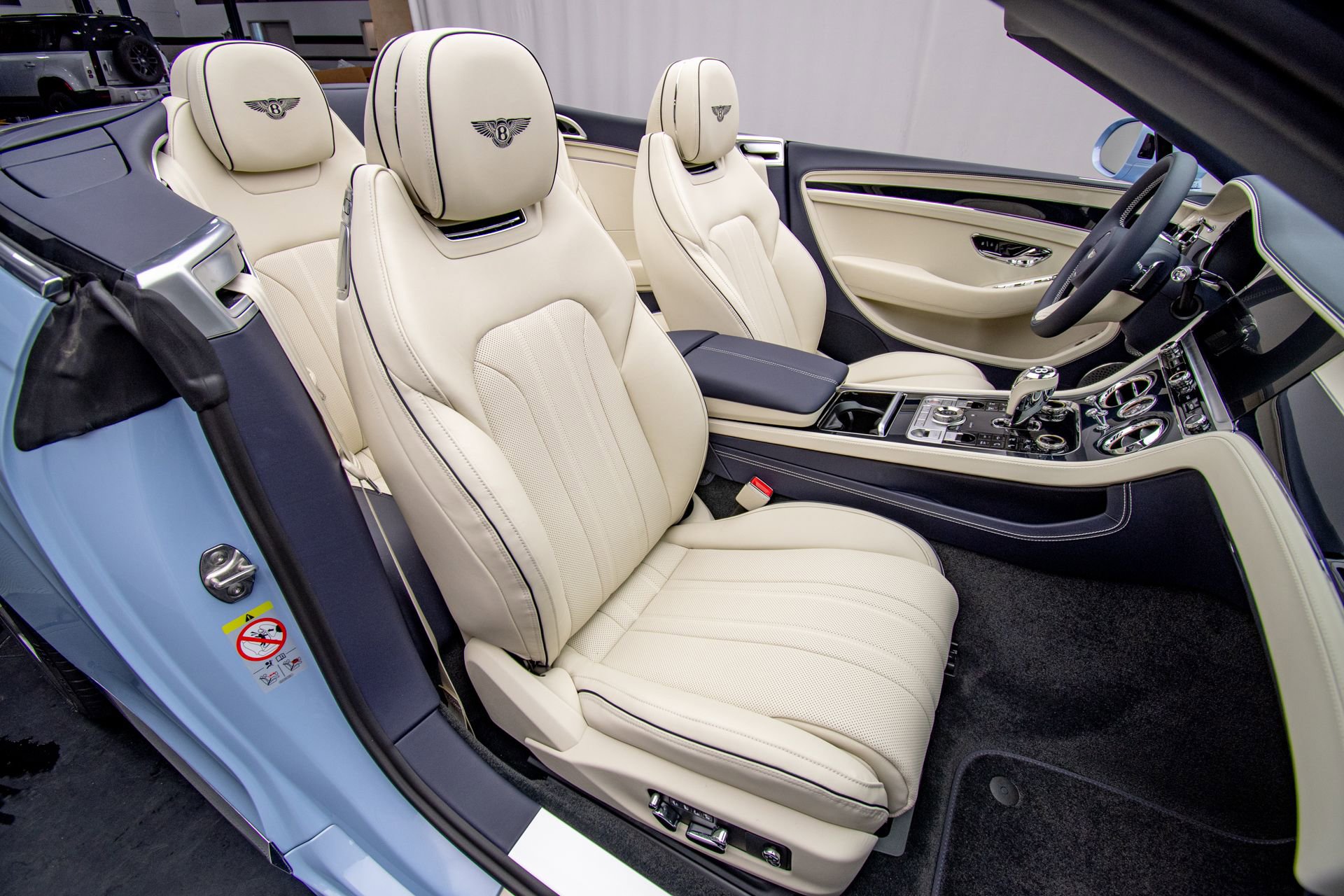 New 2026 Bentley Continental GTC AWD/4WD image 23