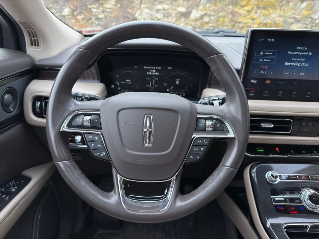 Used 2023 Lincoln Nautilus Reserve w/ Equipment Group 201A image 20