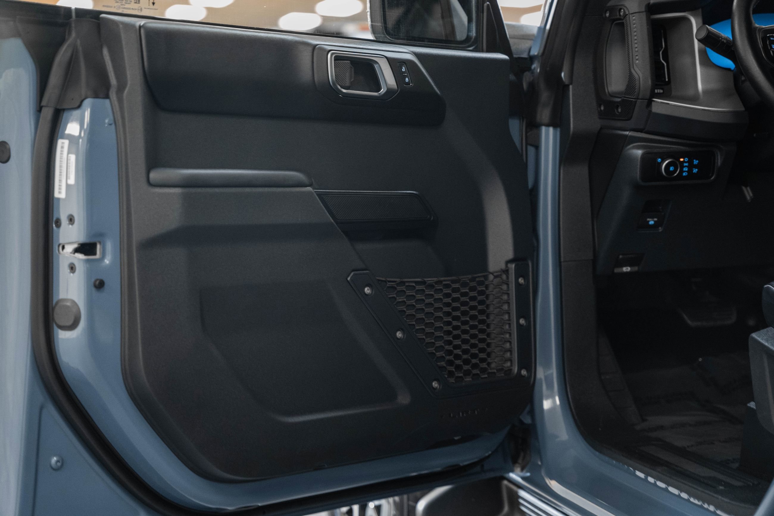 Certified 2025 Ford Bronco Outer Banks image 46