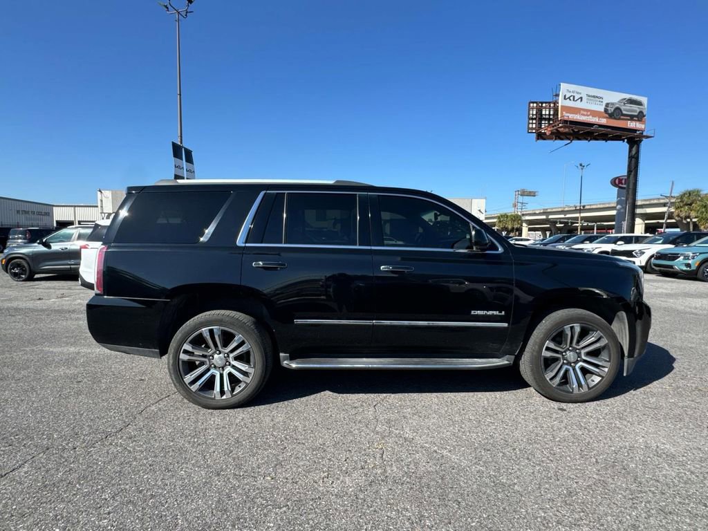 Used 2018 GMC Yukon Denali w/ Open Road Package image 8