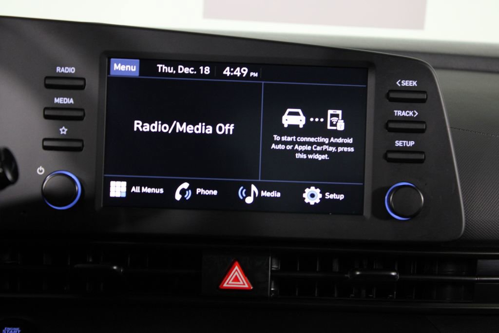 Certified 2025 Hyundai Elantra Sport image 7