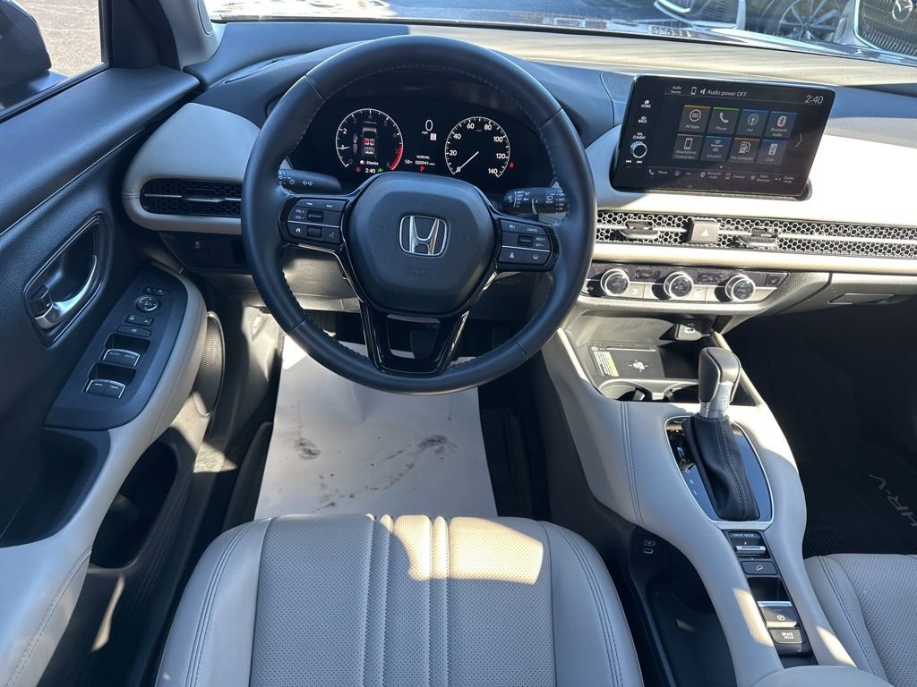 Used 2024 Honda HR-V EX-L image 17