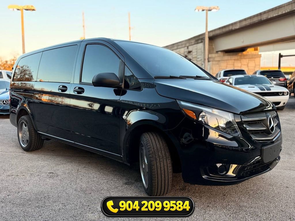 Used 2018 Mercedes-Benz Metris Passenger image 12