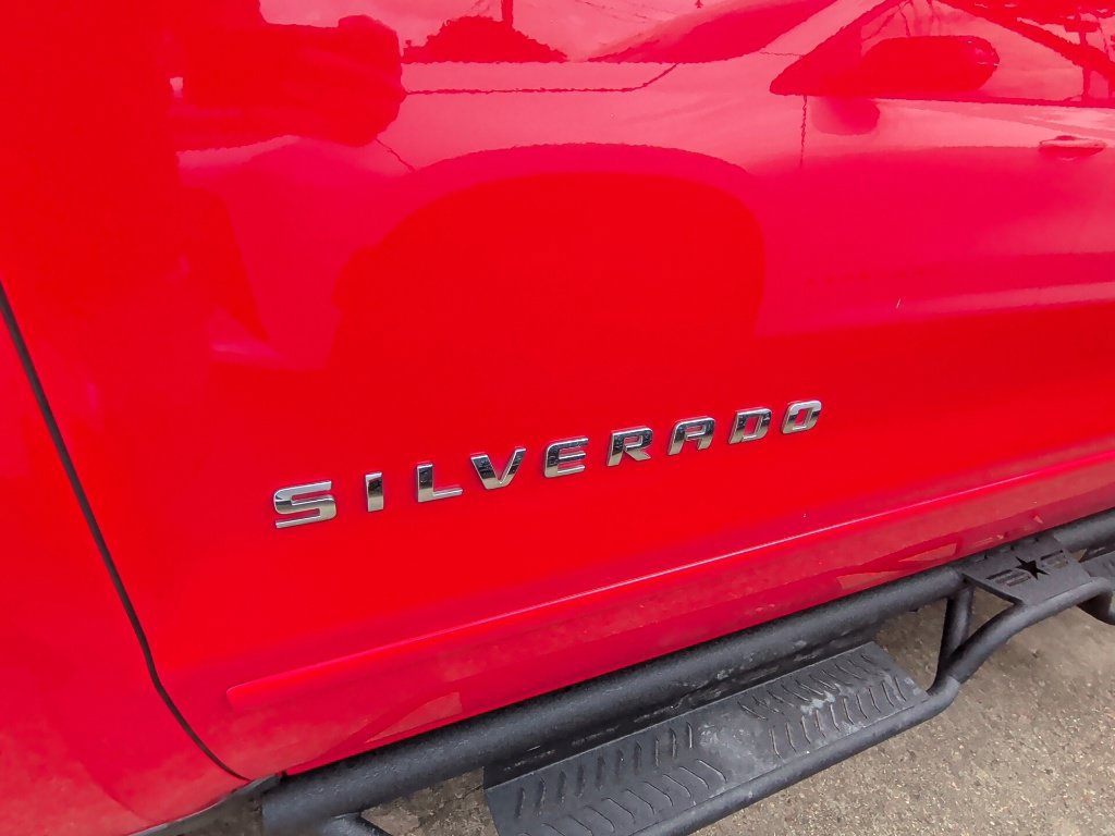 Used 2018 Chevrolet Silverado 1500 LT w/ All Star Edition AWD/4WD image 10