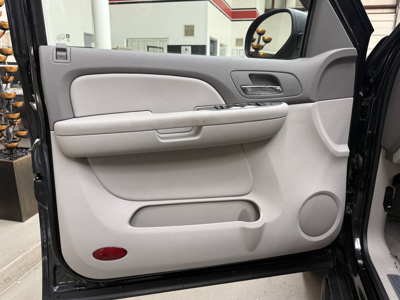 Used 2007 Chevrolet Tahoe LS RWD image 10