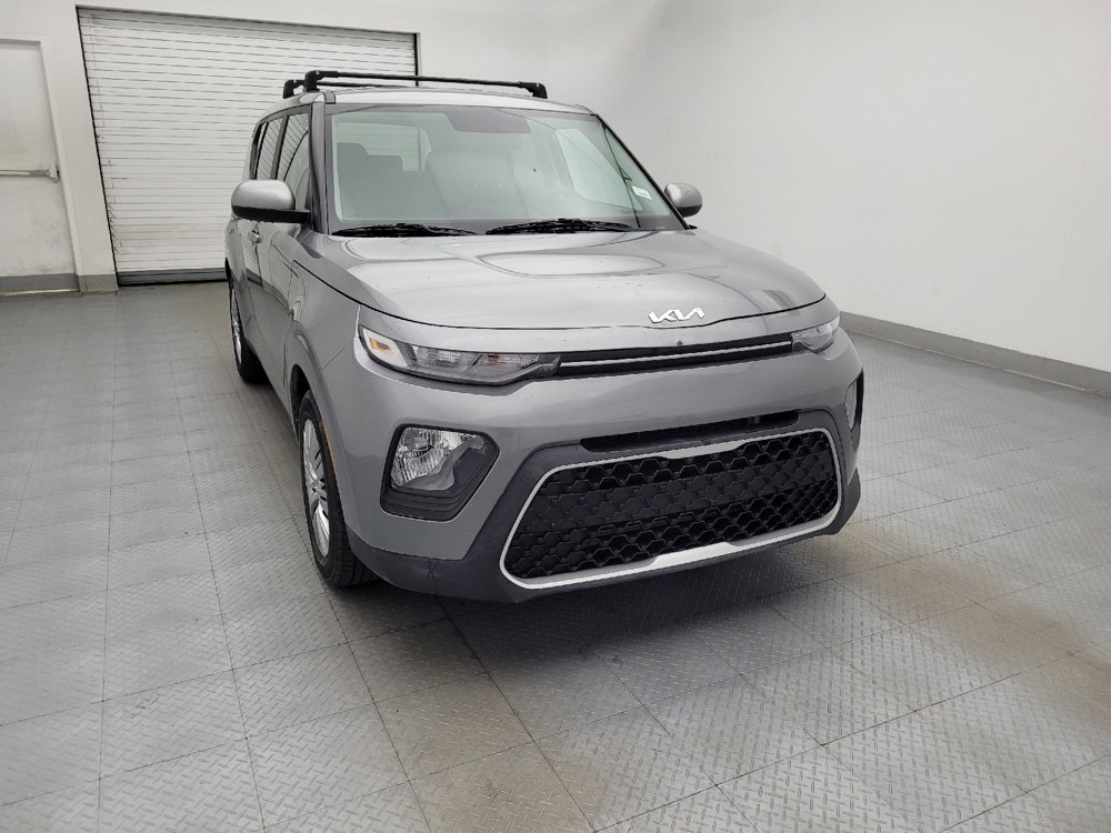 Used 2022 Kia Soul LX image 14