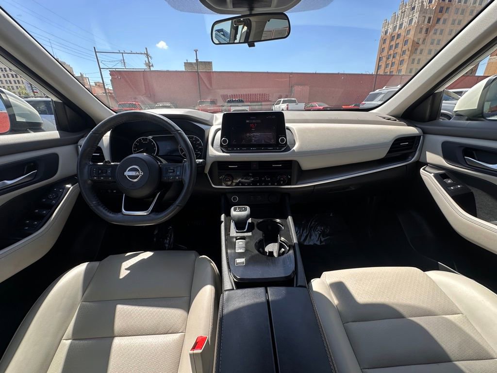 Certified 2023 Nissan Rogue SV w/ SV Premium B Package FWD image 15