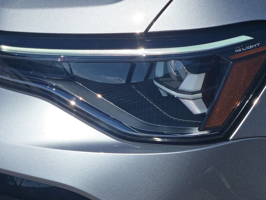 New 2026 Volkswagen Taos SEL AWD/4WD image 7
