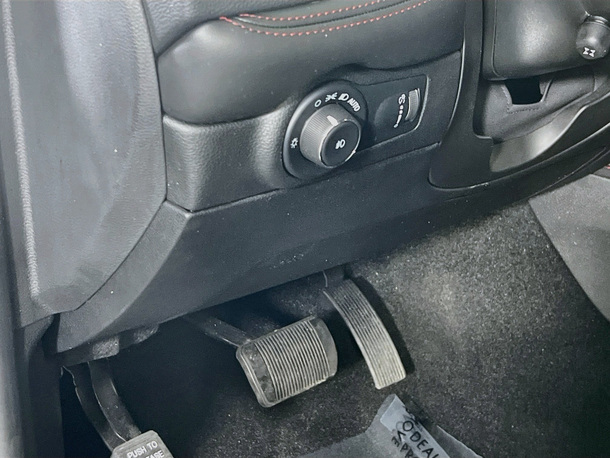 Used 2023 Dodge Durango R/T AWD/4WD image 10
