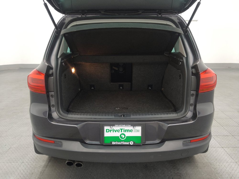 Used 2016 Volkswagen Tiguan SE image 29