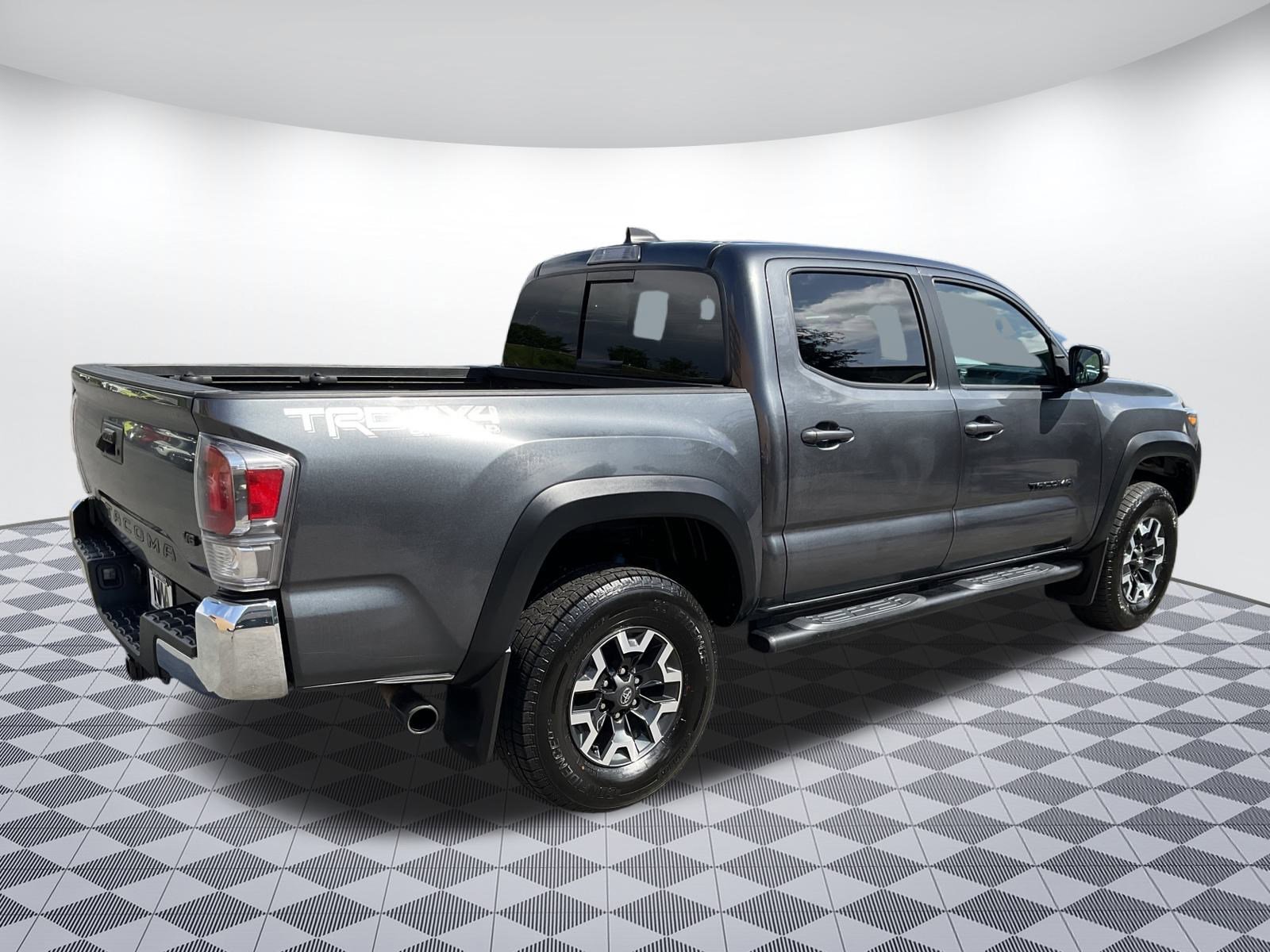 Used 2023 Toyota Tacoma TRD Off-Road w/ Black Out Package (TMS) image 3